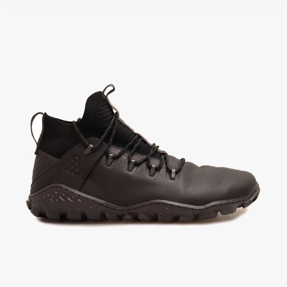 Vivobarefoot Magna Forest ESC Barefoot Hiking Trail Run Shoes (Obsidian Black)